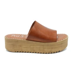Kristel -Skechers Store 27791 CAMEL l