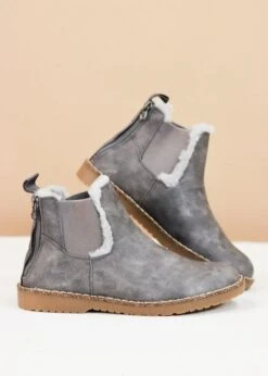 Chillin- Shr -Skechers Store 28851 STONE l