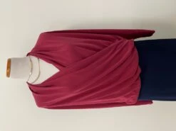 Cross Over Top -Skechers Store 29560 BURG l