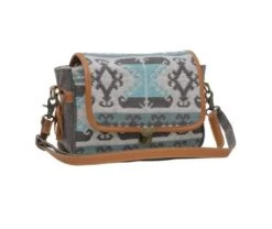 Isabela Eve Shoulder Bag